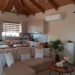 Jenny's House * Áyios Kírikos