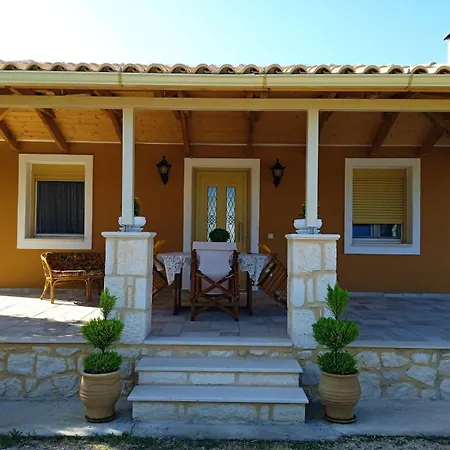 Jenny's House Tatil Evi