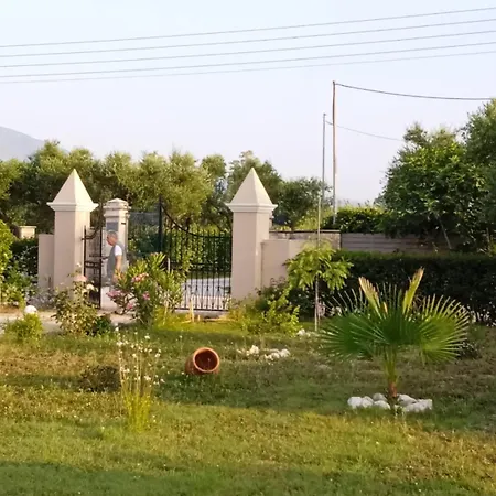 Jenny's House * Áyios Kírikos