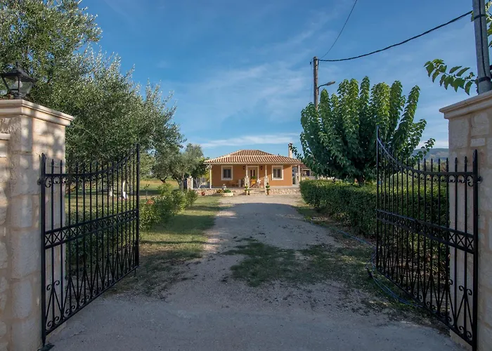 Jenny's House Дом отдыха Айос-Кирикос