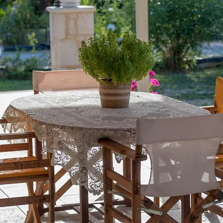 Tatil Evi Jenny's House Áyios Kírikos