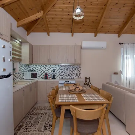 Jenny's House Áyios Kírikos